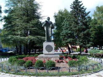 Monument to Ivan Crnojević